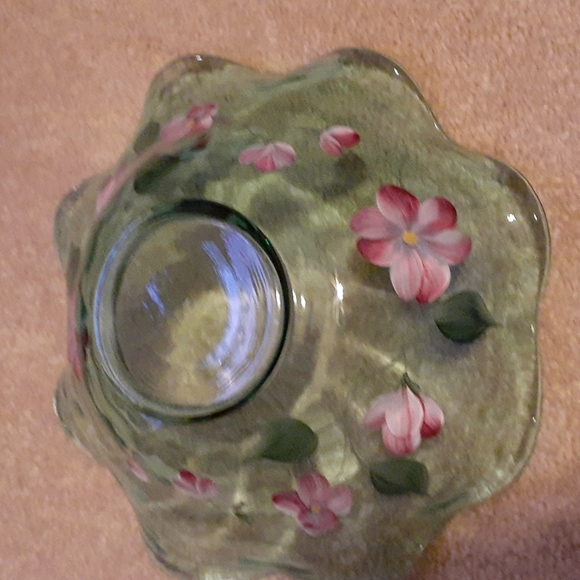 Fenton handpainted glass decorative bowl - Picture 4 of 7